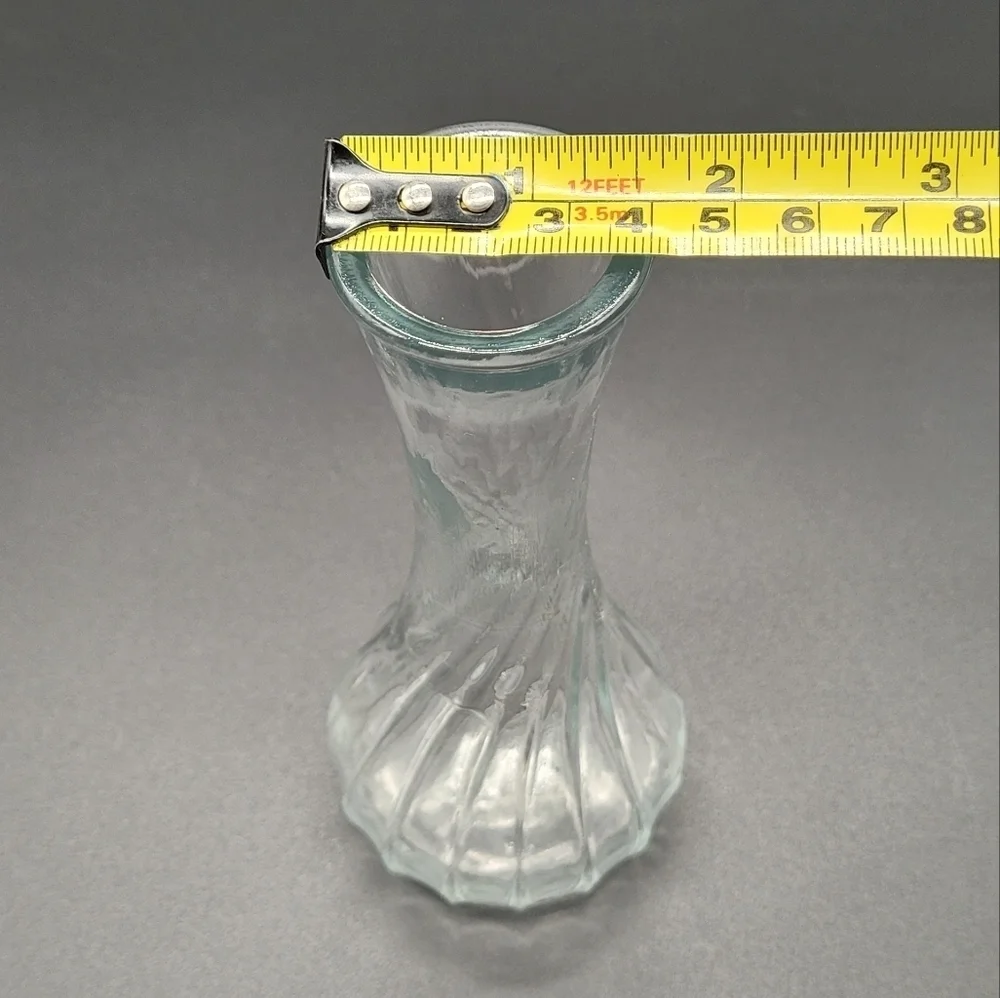 Vintage Hoosier Clear Glass Bud Vase Swirl Ribbed Pattern​​​